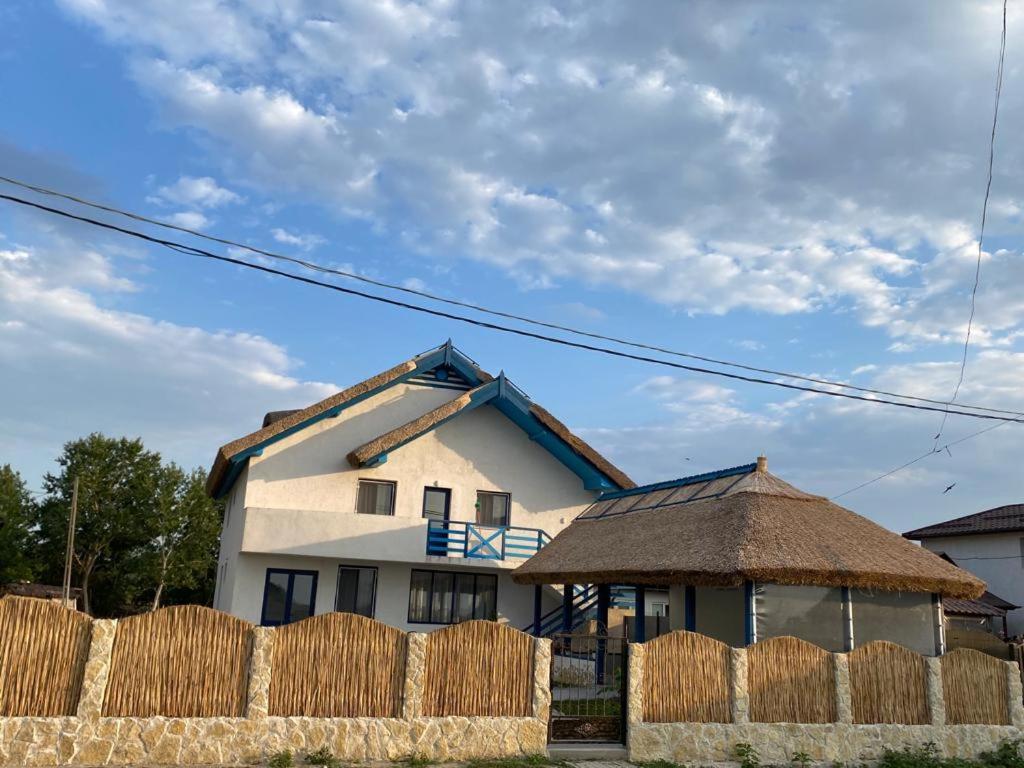 Casa Munteanu Hotel Mila Douăzeci şi Trei Buitenkant foto